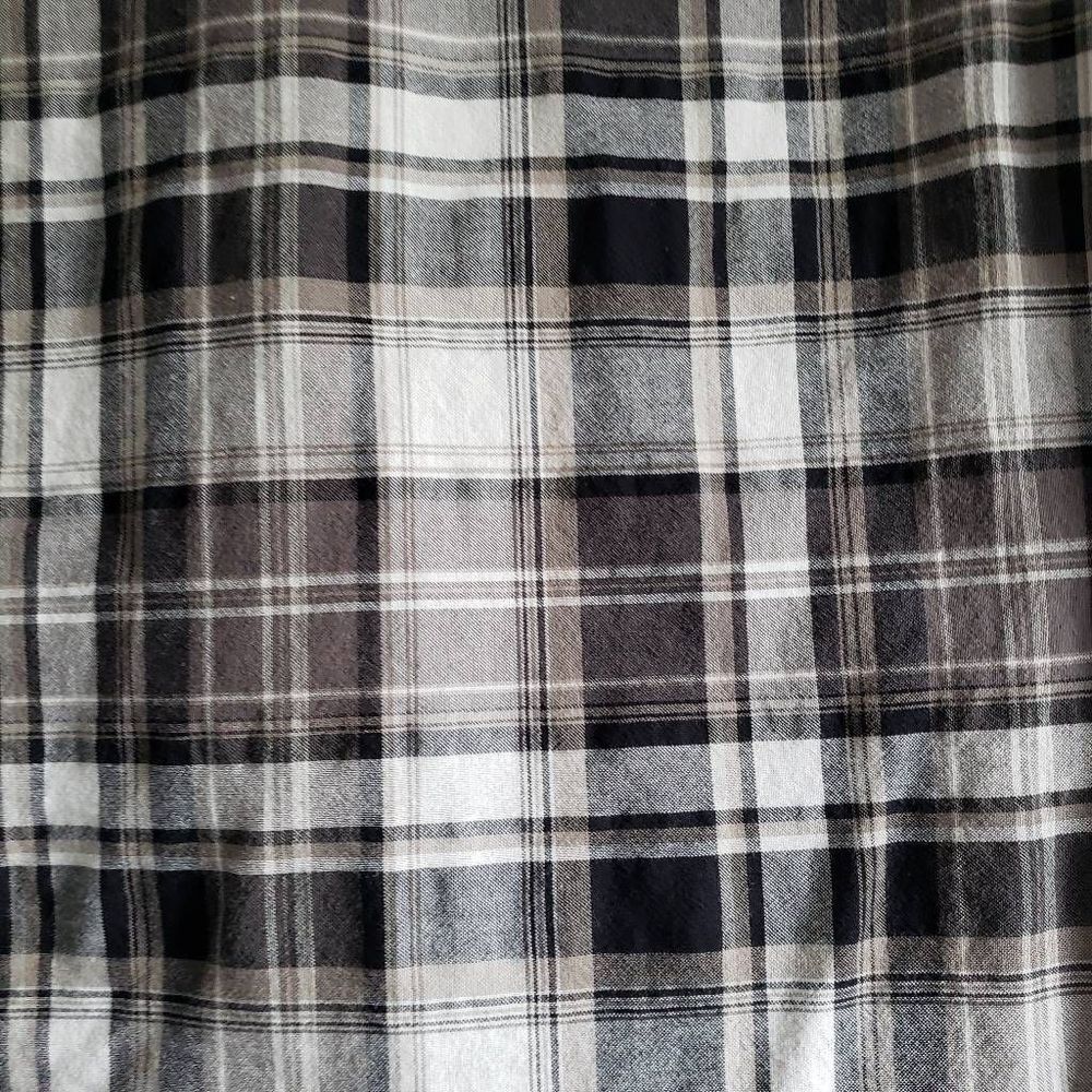 Daniel Cremieux Short Sleeve Button Down, Small, Black/White Plaid - Picture 4 of 5